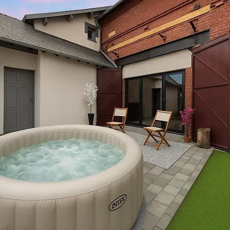 Apartment Loft Cosy Jaccuzi & Terrasse